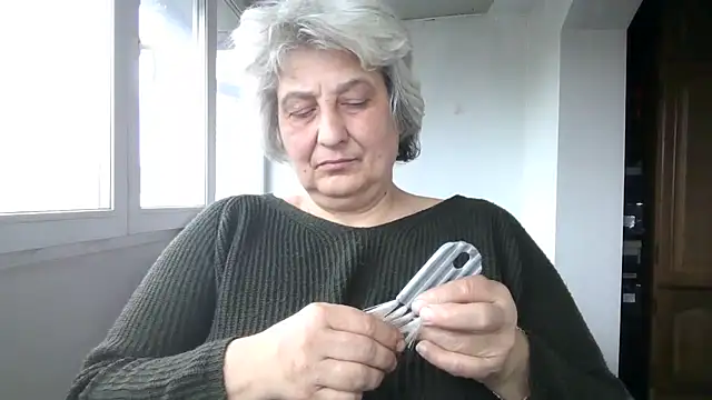 Snapshot of ExquisiteMature chatting on March 31, 2026, 11:12 am ExquisiteMature online show from March 31, 2026, 11:12 am