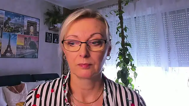 Snapshot of vanessa_chat chatting on September 19, 2025, 1:26 pm vanessa chat online show from September 19, 2025, 1:26 pm