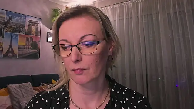 Snapshot of vanessa_chat chatting on March 19, 2025, 5:50 pm vanessa chat online show from March 19, 2025, 5:50 pm