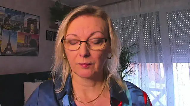 Snapshot of vanessa_chat chatting on November 27, 2025, 2:17 pm vanessa chat online show from November 27, 2025, 2:17 pm