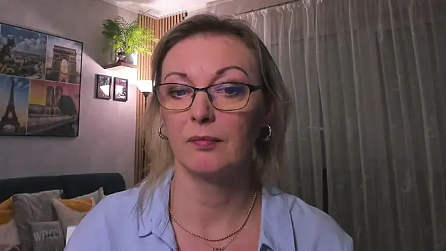 Snapshot of vanessa_chat chatting on February 23, 2025, 5:18 pm vanessa chat online show from February 23, 2025, 5:18 pm