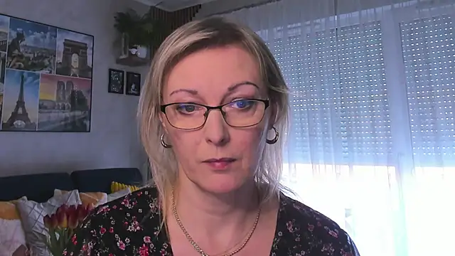 Snapshot of vanessa_chat chatting on February 19, 2025, 2:22 pm vanessa chat online show from February 19, 2025, 2:22 pm