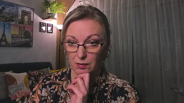 Snapshot of vanessa_chat chatting on March 3, 2025, 2:17 pm vanessa chat online show from March 3, 2025, 2:17 pm
