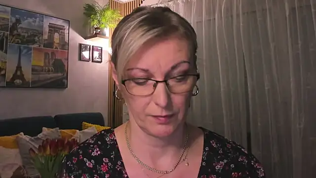 Snapshot of vanessa_chat chatting on February 19, 2025, 5:49 pm vanessa chat online show from February 19, 2025, 5:49 pm