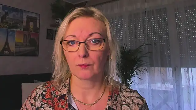 Snapshot of vanessa_chat chatting on December 15, 2025, 2:34 pm vanessa chat online show from December 15, 2025, 2:34 pm