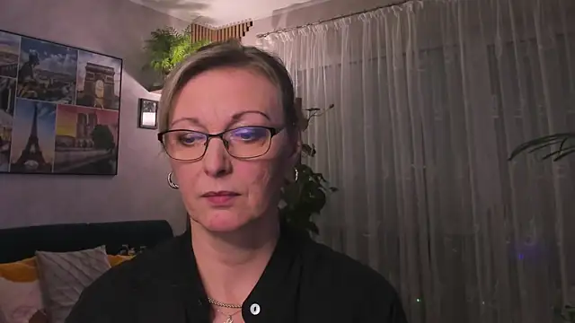 Snapshot of vanessa_chat chatting on March 13, 2025, 8:43 pm vanessa chat online show from March 13, 2025, 8:43 pm