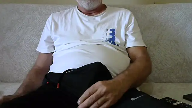 Snapshot of 35tibet35 chatting on October 5, 2025, 12:29 pm 35tibet35 online show from October 5, 2025, 12:29 pm