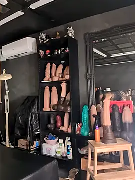 Snapshot of DarkDea chatting on September 24, 2025, 12:44 pm DarkDea online show from September 24, 2025, 12:44 pm