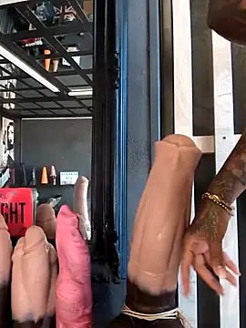 Snapshot of DarkDea chatting on September 8, 2025, 3:33 pm DarkDea online show from September 8, 2025, 3:33 pm