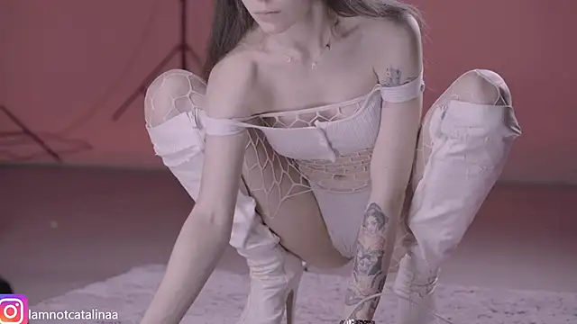 Snapshot of YourBabyPearl chatting on November 20, 2025, 4:40 pm YourBabyPearl online show from November 20, 2025, 4:40 pm