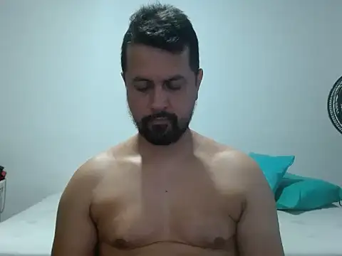 TRIISTAN KING10 online show from November 18, 2025, 10:13 pm