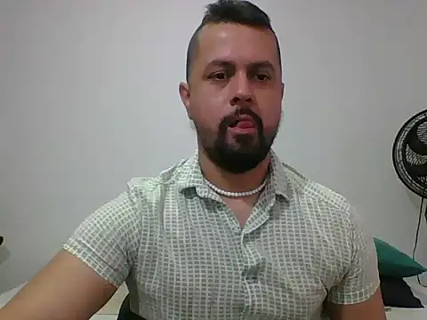 TRIISTAN KING10 online show from January 15, 2026, 4:10 pm