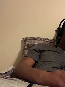 Snapshot of Tristris100 chatting on January 29, 2025, 4:47 am Tristris100 online show from January 29, 2025, 4:47 am