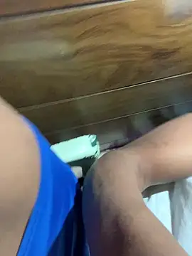 Snapshot of Tristris100 chatting on December 10, 2024, 5:07 am Tristris100 online show from December 10, 2024, 5:07 am