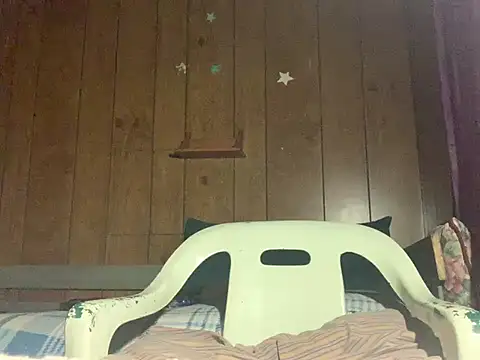 Snapshot of Tristris100 chatting on December 10, 2024, 5:11 pm Tristris100 online show from December 10, 2024, 5:11 pm