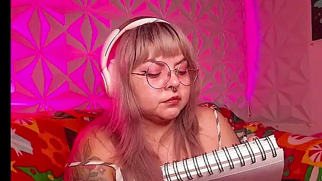 Satyn doll online show from December 21, 2025, 1:08 am