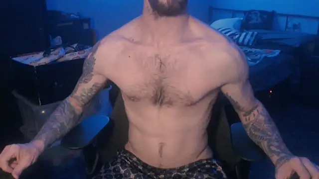Snapshot of SexxxyLouis chatting on March 12, 2025, 9:24 pm SexxxyLouis online show from March 12, 2025, 9:24 pm