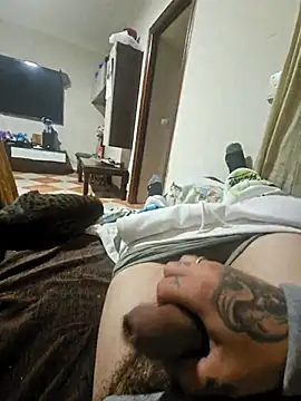 Snapshot of Alex3009 chatting on November 9, 2025, 8:57 pm Alex3009 online show from November 9, 2025, 8:57 pm