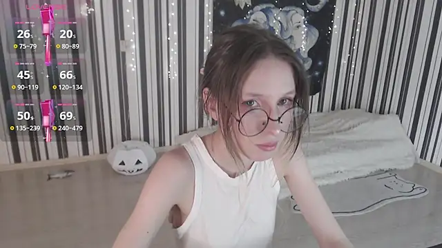 Snapshot of _Hanna_Moon_ chatting on October 26, 2025, 12:27 pm Hanna Moon online show from October 26, 2025, 12:27 pm