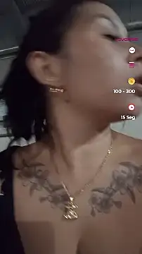 Snapshot of little_susie chatting on September 25, 2025, 8:04 pm little susie online show from September 25, 2025, 8:04 pm