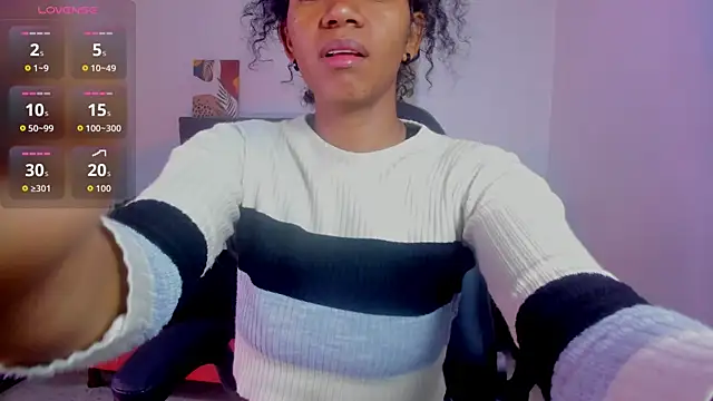 Snapshot of Ellie_Alves chatting on November 25, 2025, 3:45 pm Ellie Alves online show from November 25, 2025, 3:45 pm