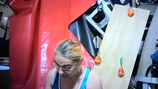 mari657 online show from October 27, 2025, 7:59 pm