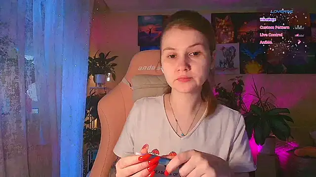 GoodWitch  online show from November 22, 2025, 7:51 am