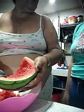 Brenda Berck  online show from April 9, 2026, 9:48 am