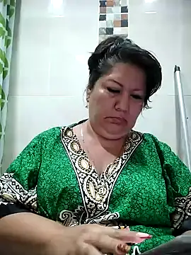 Snapshot of Brenda_Berck_ chatting on November 3, 2025, 11:47 am Brenda Berck online show from November 3, 2025, 11:47 am