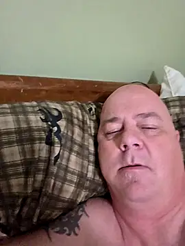 horny4you1 online show from November 13, 2025, 4:38 am