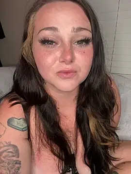 Kira tattoo online show from July 18, 2026, 4:21 am