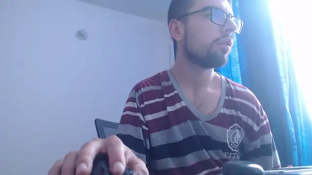 Snapshot of fvckolombianguyy chatting on February 5, 2025, 1:22 pm fvckolombianguyy online show from February 5, 2025, 1:22 pm