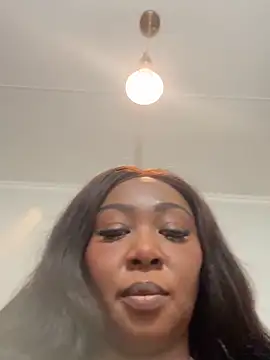 Bootyliciouse21X online show from May 20, 2026, 6:54 am