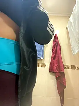 Snapshot of Fancyxlove chatting on November 4, 2025, 12:31 pm Fancyxlove online show from November 4, 2025, 12:31 pm