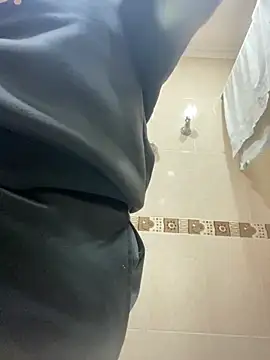 Snapshot of Fancyxlove chatting on November 15, 2025, 12:31 pm Fancyxlove online show from November 15, 2025, 12:31 pm