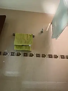 Snapshot of Fancyxlove chatting on November 28, 2025, 12:38 pm Fancyxlove online show from November 28, 2025, 12:38 pm