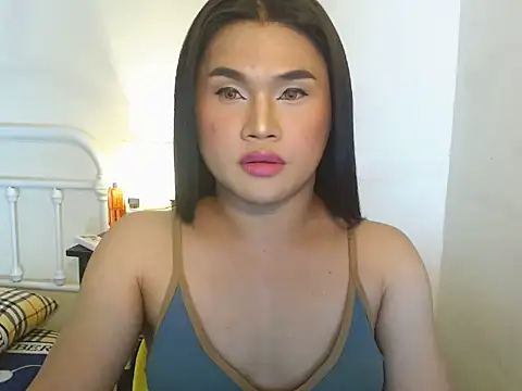 Snapshot of JustineBIGCUM chatting on December 17, 2025, 7:46 am JustineBIGCUM online show from December 17, 2025, 7:46 am