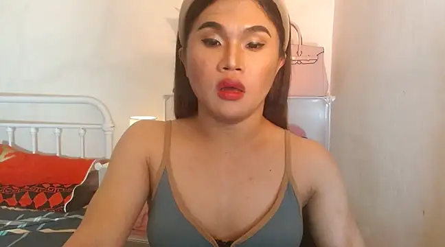 JustineBIGCUM online show from February 10, 2025, 1:11 pm