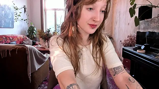 Snapshot of Miranda2_0 chatting on January 10, 2025, 5:26 am Miranda2 0 online show from January 10, 2025, 5:26 am