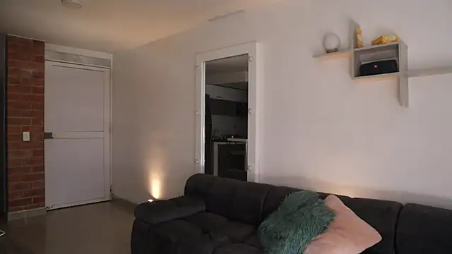 Snapshot of _Vahos_ chatting on September 30, 2025, 5:19 pm Vahos online show from September 30, 2025, 5:19 pm