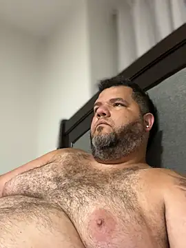 Snapshot of Gabihotxxx1 chatting on July 15, 2026, 1:18 pm Gabihotxxx1 online show from July 15, 2026, 1:18 pm