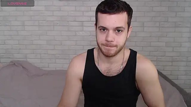 Snapshot of Alexxx_horny chatting on March 31, 2026, 8:27 am Alexxx horny online show from March 31, 2026, 8:27 am