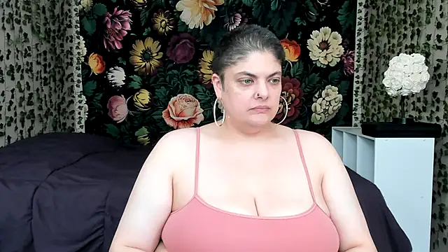 Snapshot of Exotic-Melons chatting on February 2, 2025, 9:07 am Exotic-Melons online show from February 2, 2025, 9:07 am