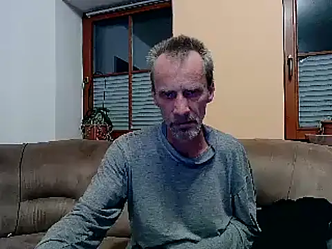 Snapshot of xxBareBabyxx chatting on October 24, 2025, 8:30 pm xxBareBabyxx online show from October 24, 2025, 8:30 pm