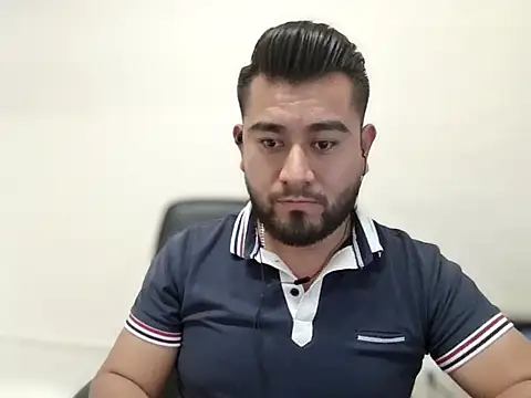 youmanhorny online show from April 15, 2026, 7:58 pm