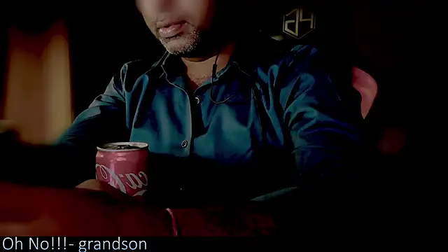 Snapshot of _x_rated_ chatting on October 21, 2025, 6:40 pm x rated online show from October 21, 2025, 6:40 pm