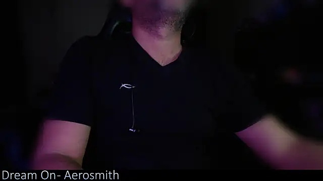 Snapshot of _x_rated_ chatting on March 19, 2025, 8:11 pm x rated online show from March 19, 2025, 8:11 pm