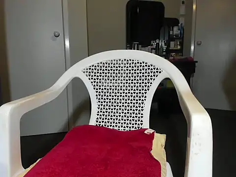 Angelchezcka online show from November 17, 2025, 12:09 pm