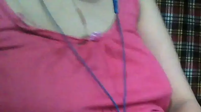 Snapshot of giga-bite chatting on March 2, 2025, 6:35 pm giga-bite online show from March 2, 2025, 6:35 pm