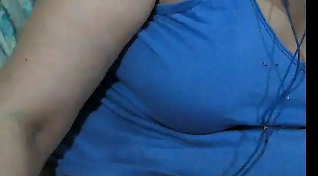 Snapshot of giga-bite chatting on February 25, 2025, 6:01 pm giga-bite online show from February 25, 2025, 6:01 pm